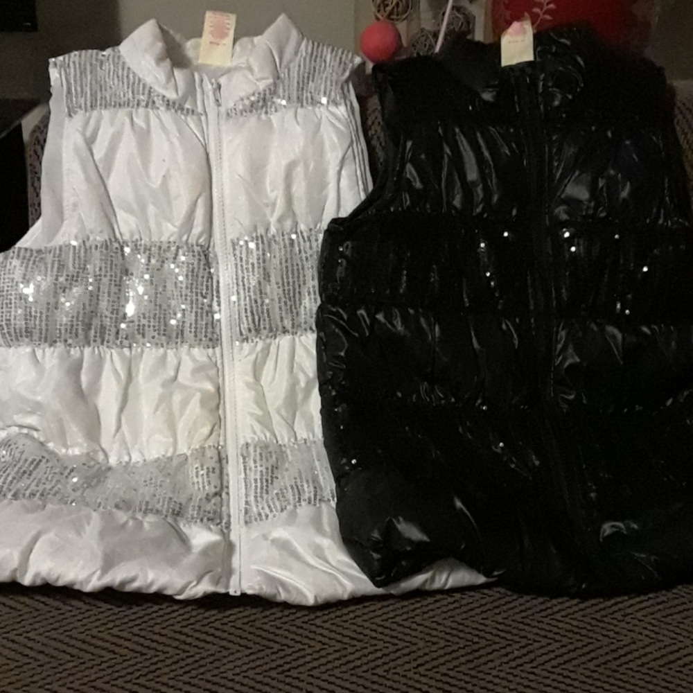 Girls vest